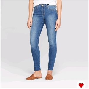 Universal Thread High Rise Skinny Jeans